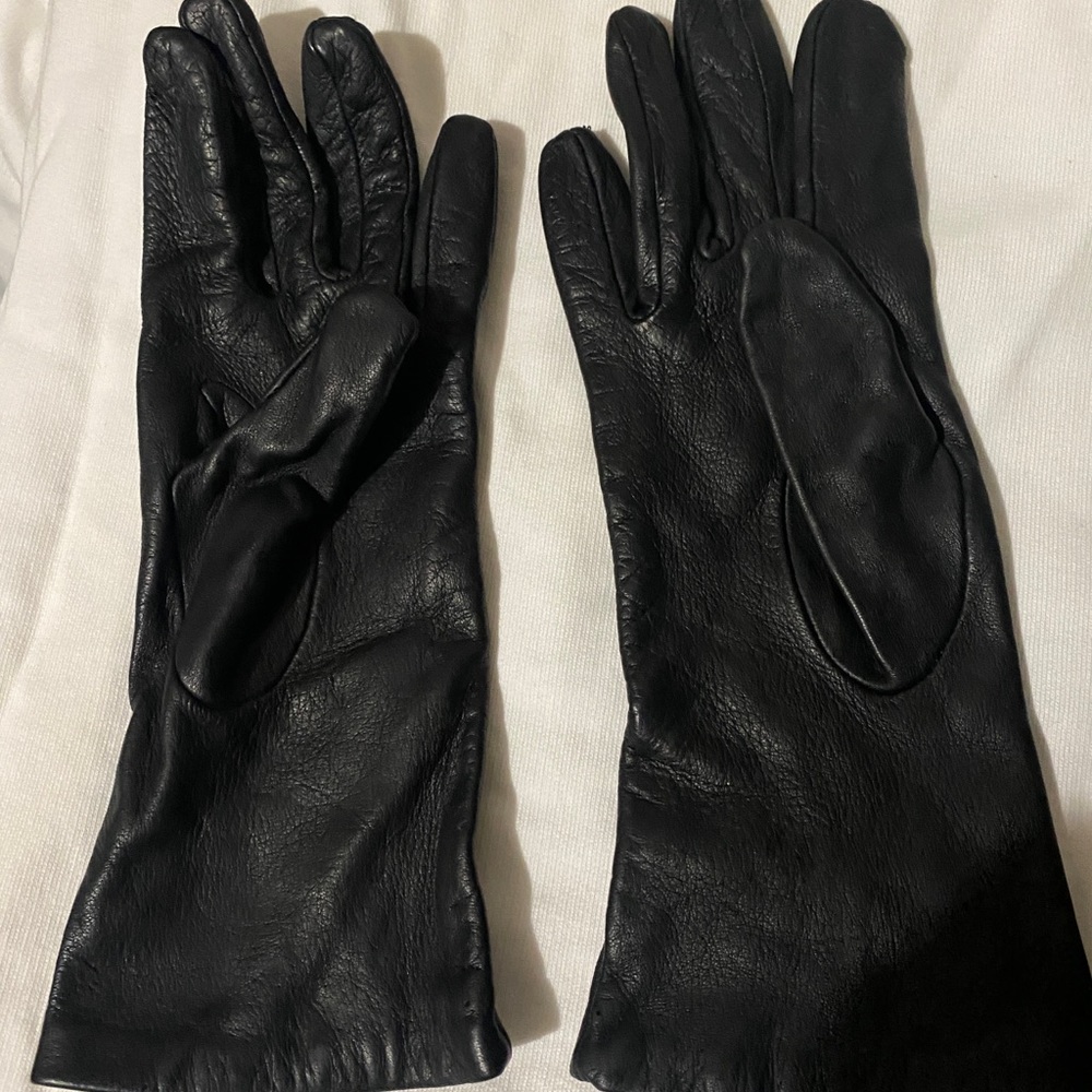 Nordstrom lambskin leather gloves - size 7